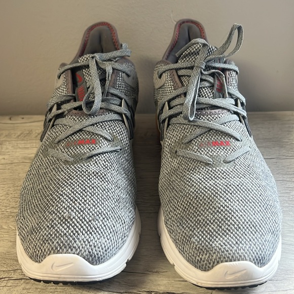 Nike Airmax - Picture 2 of 8